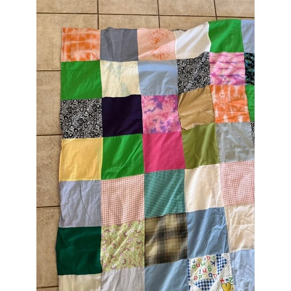 Vintage Handmade Patchwork Quilt Multi Color Scrappy Checkerboard Blanket 60x84.